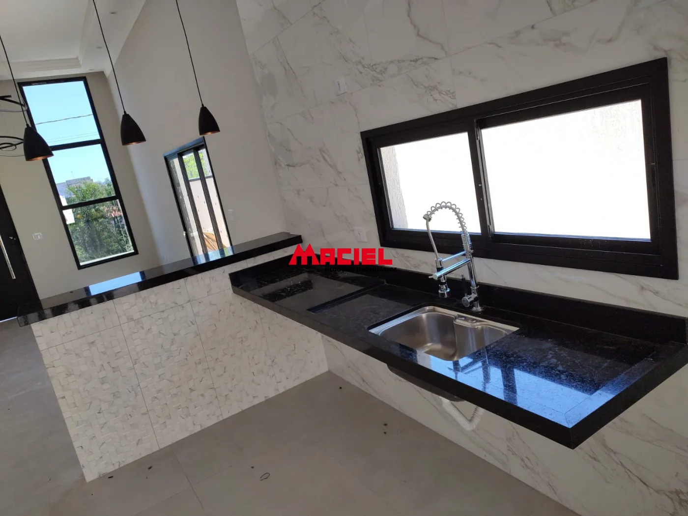 Comprar Casa / Condom&iacute;nio em Ca&ccedil;apava R$ 850.000,00 - Foto 3