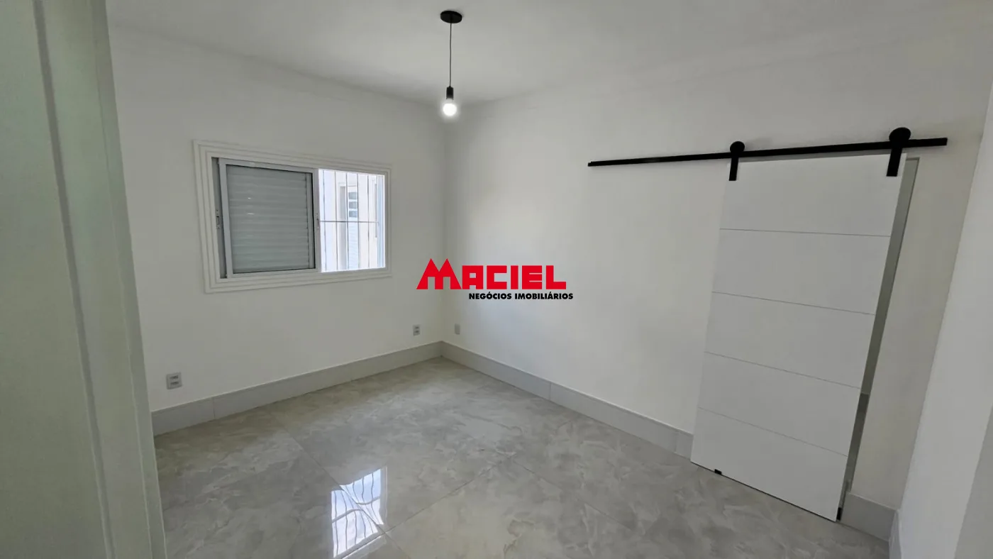 Comprar Casa / Padr&atilde;o em Ca&ccedil;apava R$ 745.000,00 - Foto 21