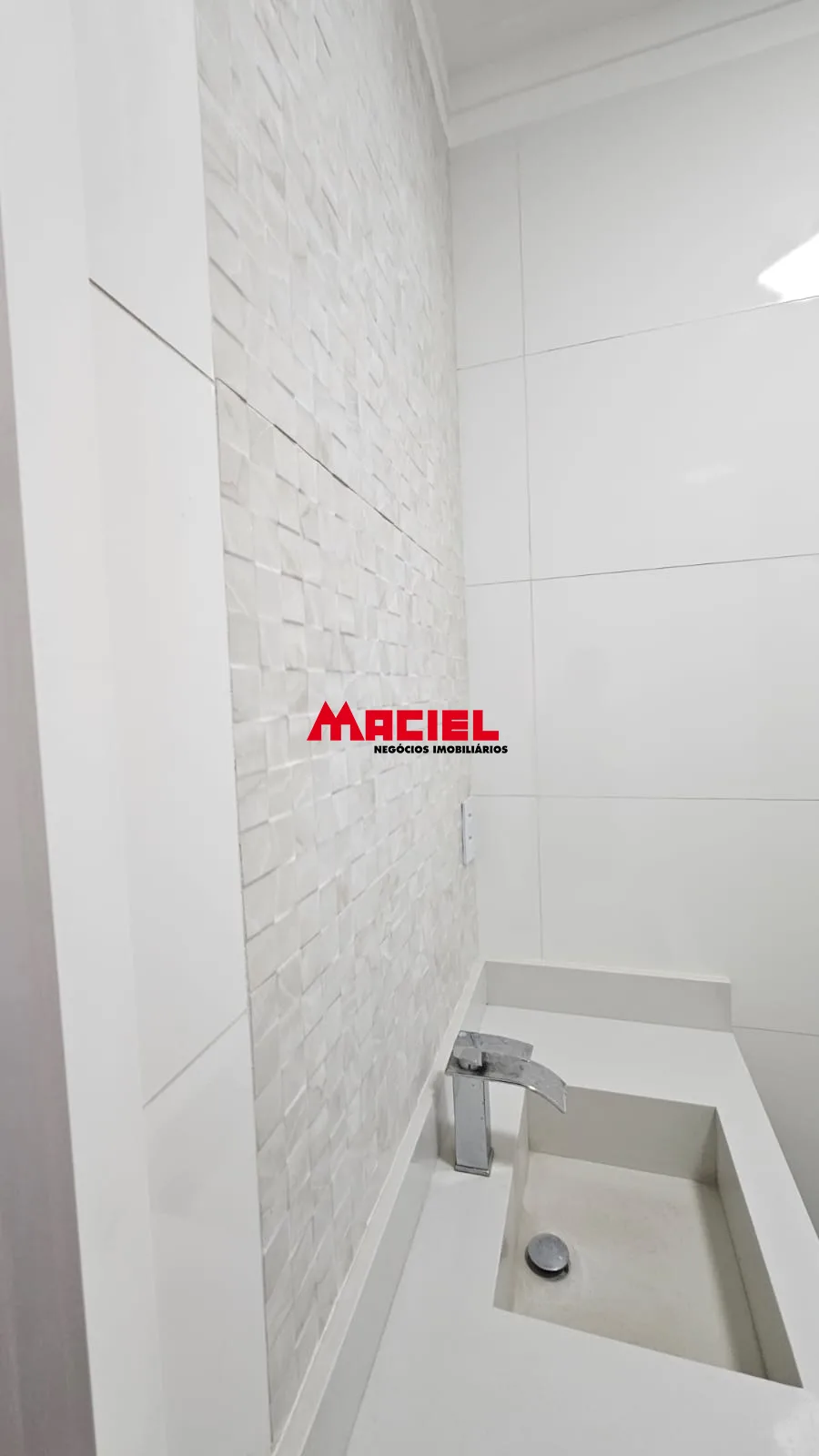 Comprar Casa / Padr&atilde;o em Ca&ccedil;apava R$ 745.000,00 - Foto 26