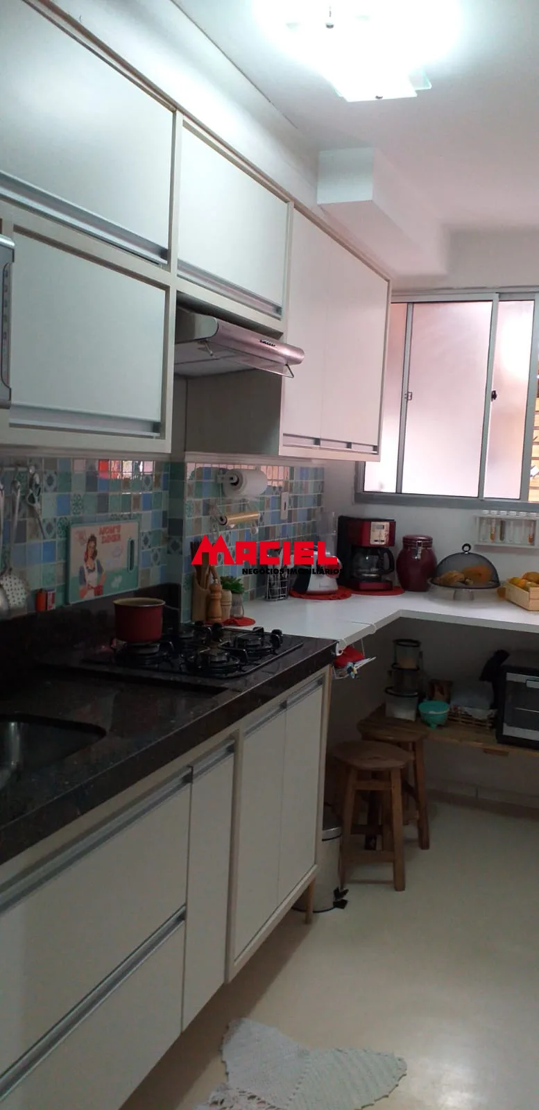 Comprar Apartamento / Padr&atilde;o em S&atilde;o Jos&eacute; dos Campos R$ 380.000,00 - Foto 2