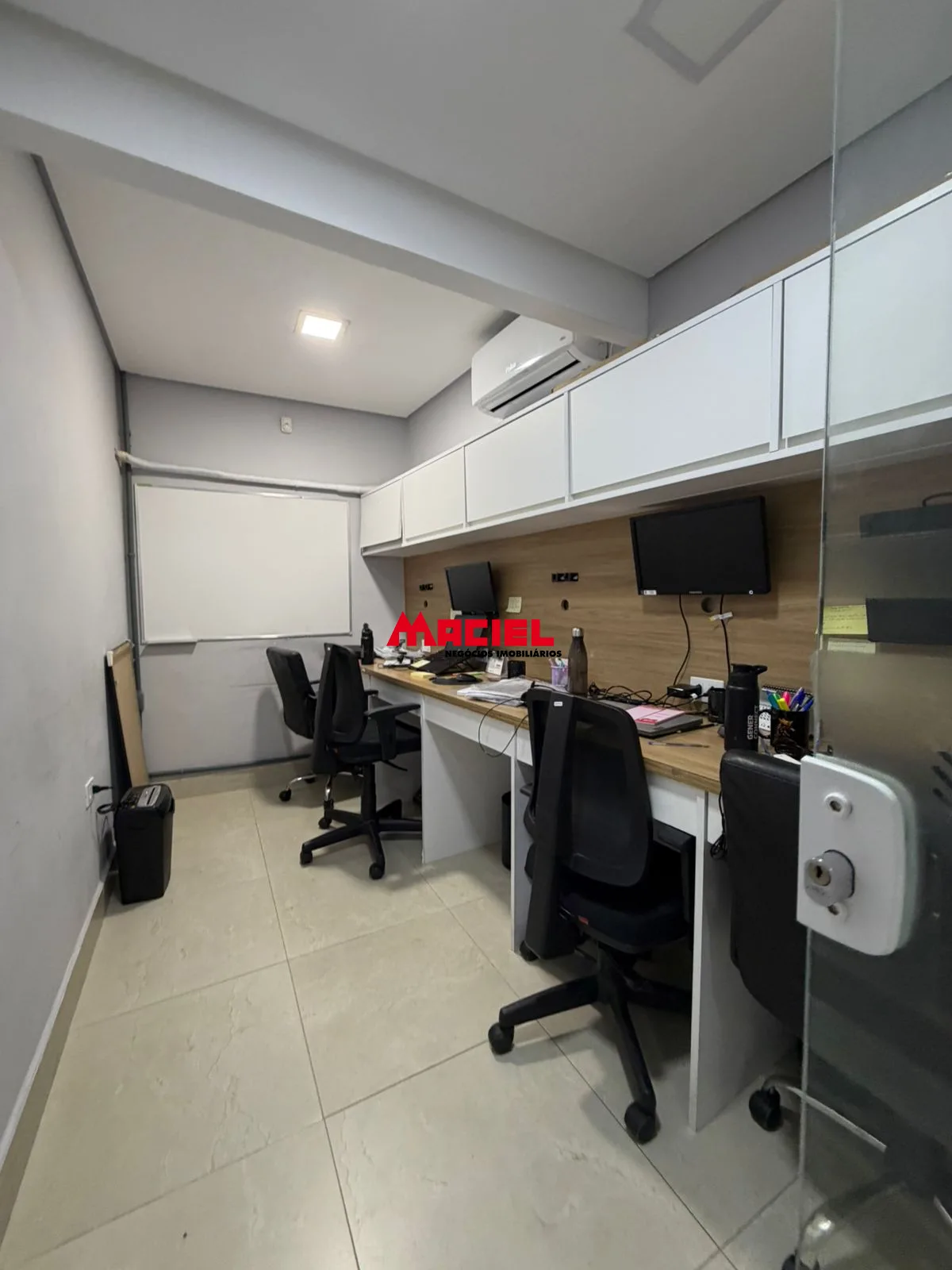 Comprar Comercial / Pr&eacute;dio em S&atilde;o Jos&eacute; dos Campos R$ 1.050.000,00 - Foto 10