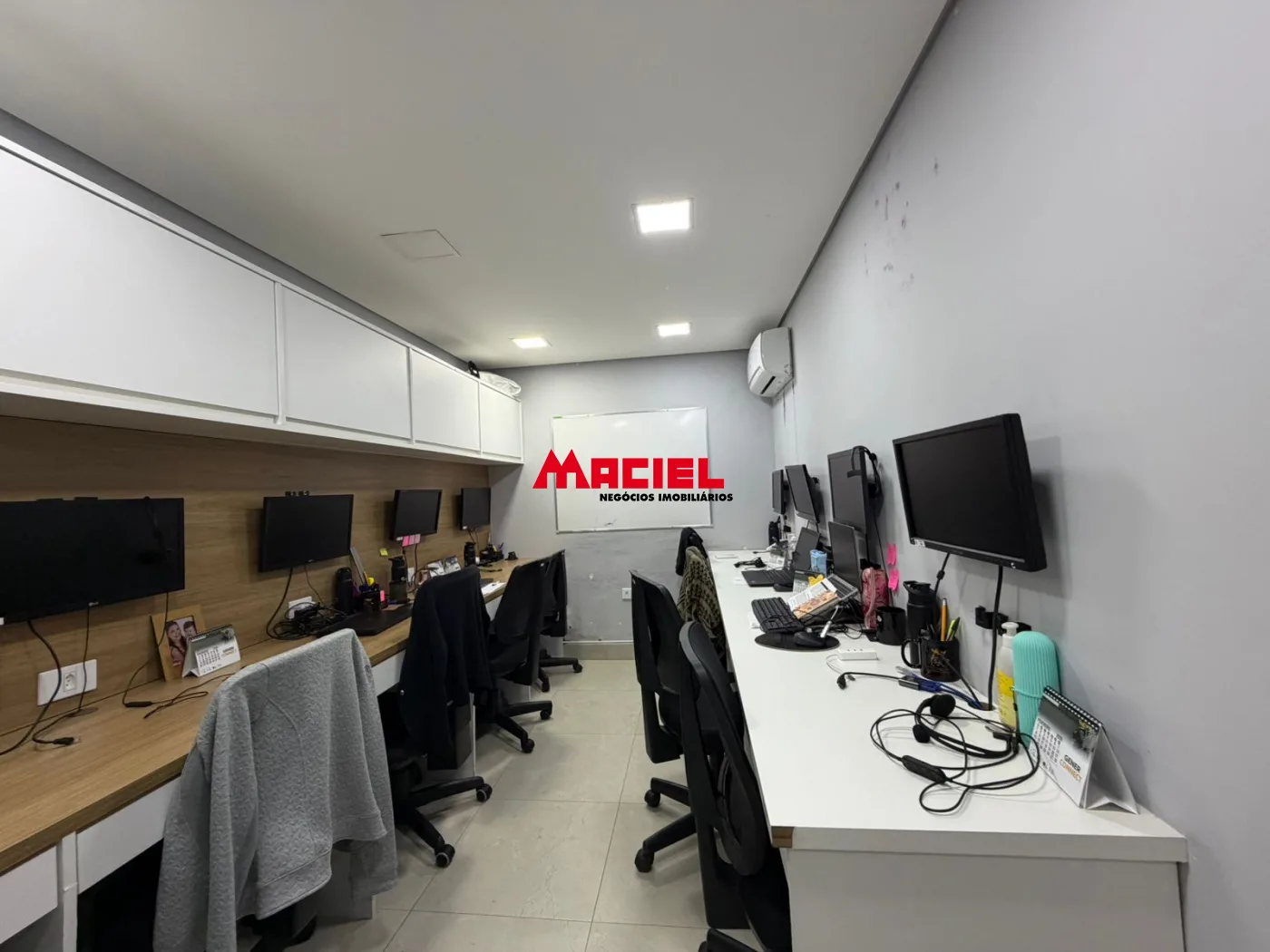 Comprar Comercial / Pr&eacute;dio em S&atilde;o Jos&eacute; dos Campos R$ 1.050.000,00 - Foto 11