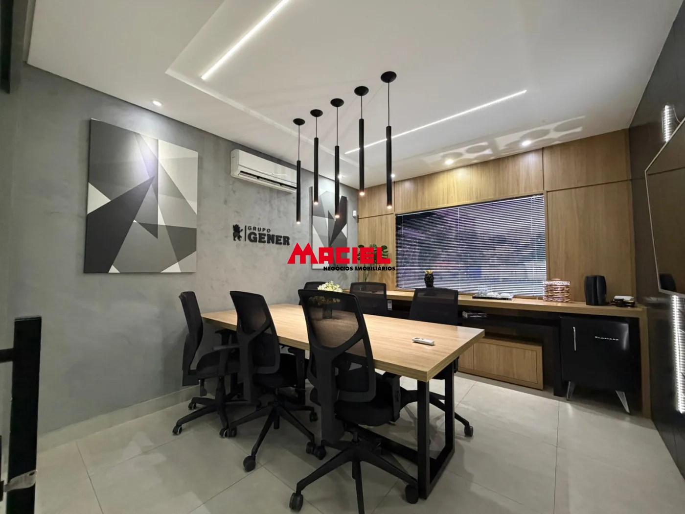 Comprar Comercial / Pr&eacute;dio em S&atilde;o Jos&eacute; dos Campos R$ 1.050.000,00 - Foto 30