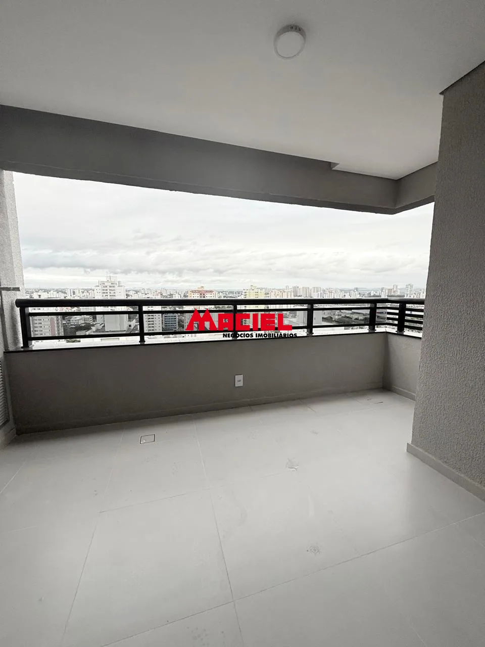 Comprar Apartamento / Padr&atilde;o em S&atilde;o Jos&eacute; dos Campos R$ 930.000,00 - Foto 3