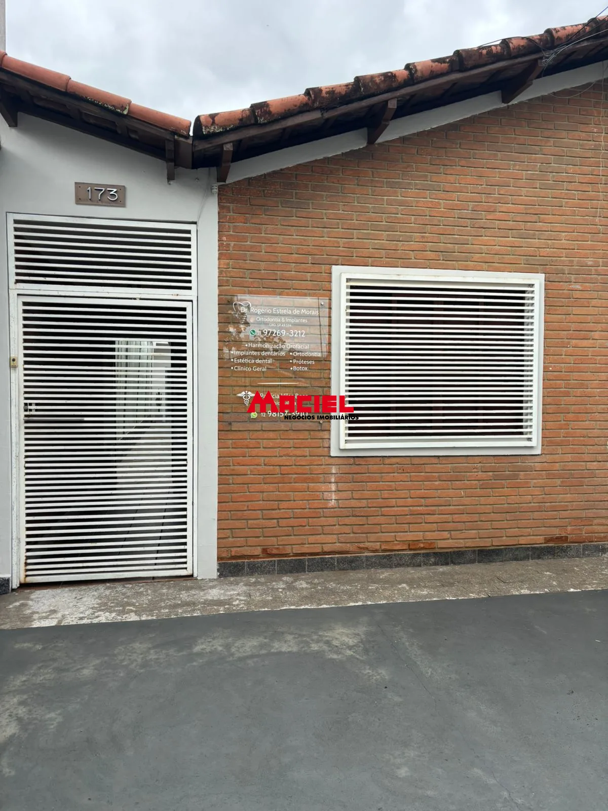 Alugar Casa / Padr&atilde;o em S&atilde;o Jos&eacute; dos Campos R$ 5.000,00 - Foto 1