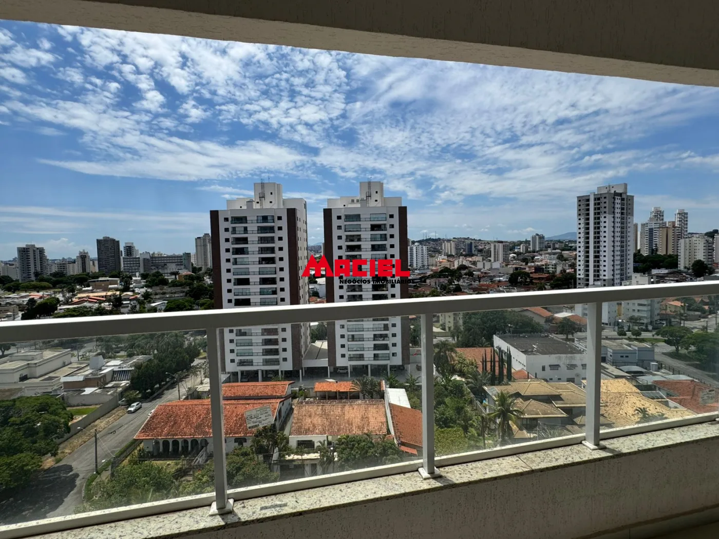 Comprar Apartamento / Padr&atilde;o em Taubat&eacute; R$ 426.000,00 - Foto 3