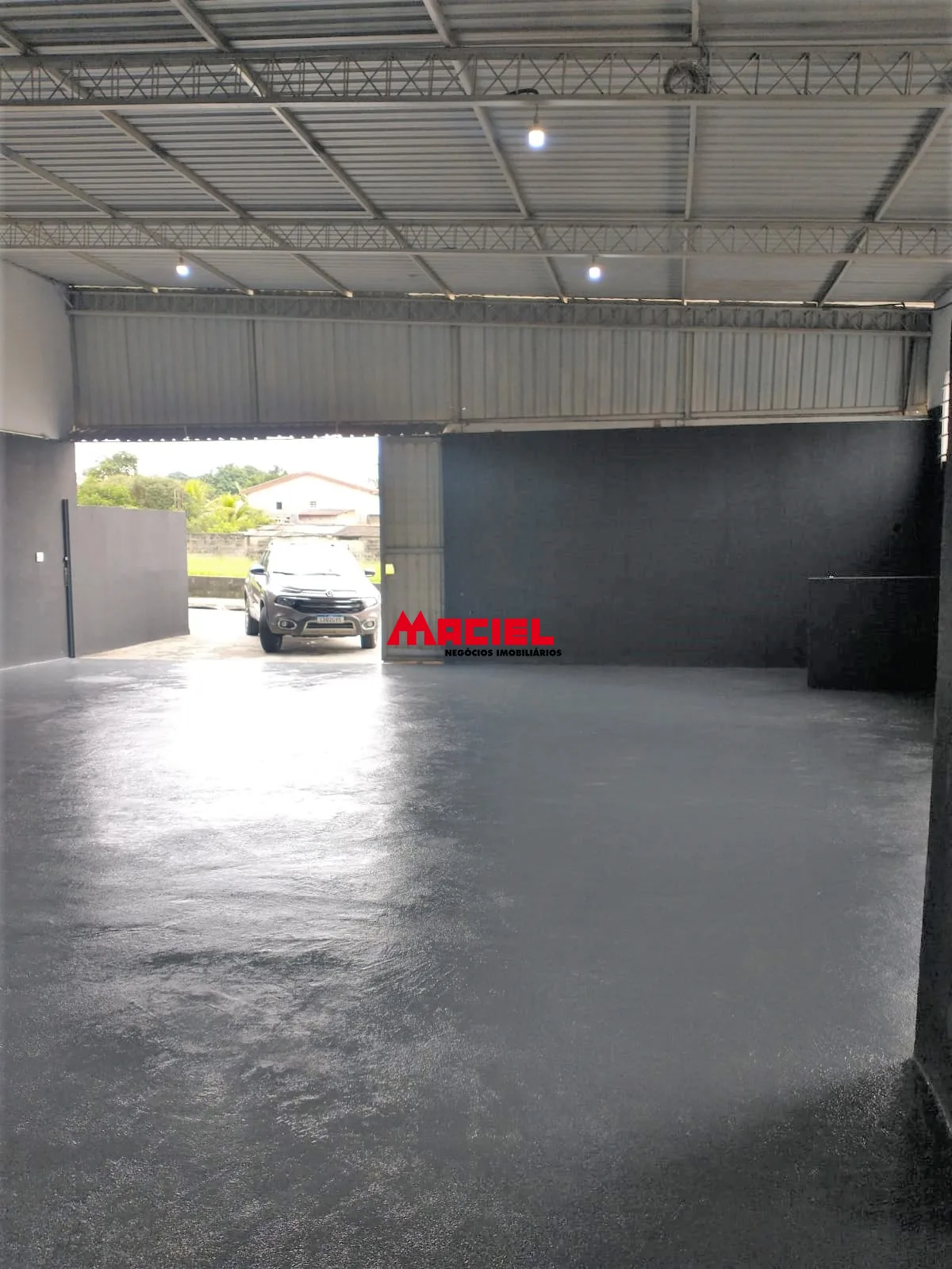 Alugar Comercial / Galp&atilde;o em S&atilde;o Jos&eacute; dos Campos R$ 4.900,00 - Foto 13