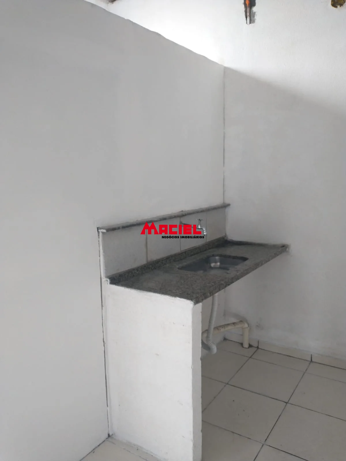 Alugar Comercial / Galp&atilde;o em S&atilde;o Jos&eacute; dos Campos R$ 4.900,00 - Foto 15