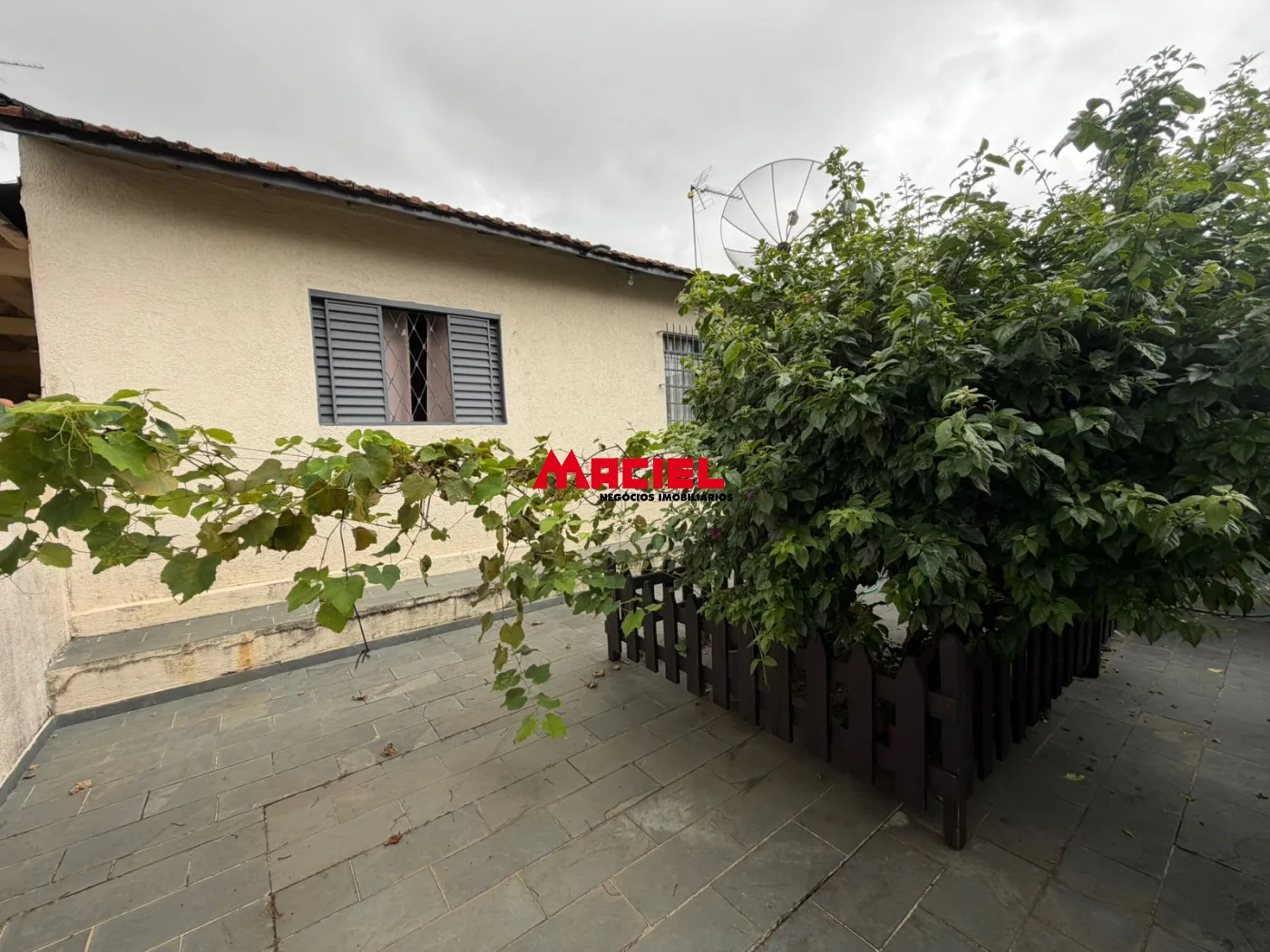 Comprar Casa / Padr&atilde;o em S&atilde;o Jos&eacute; dos Campos R$ 750.000,00 - Foto 4