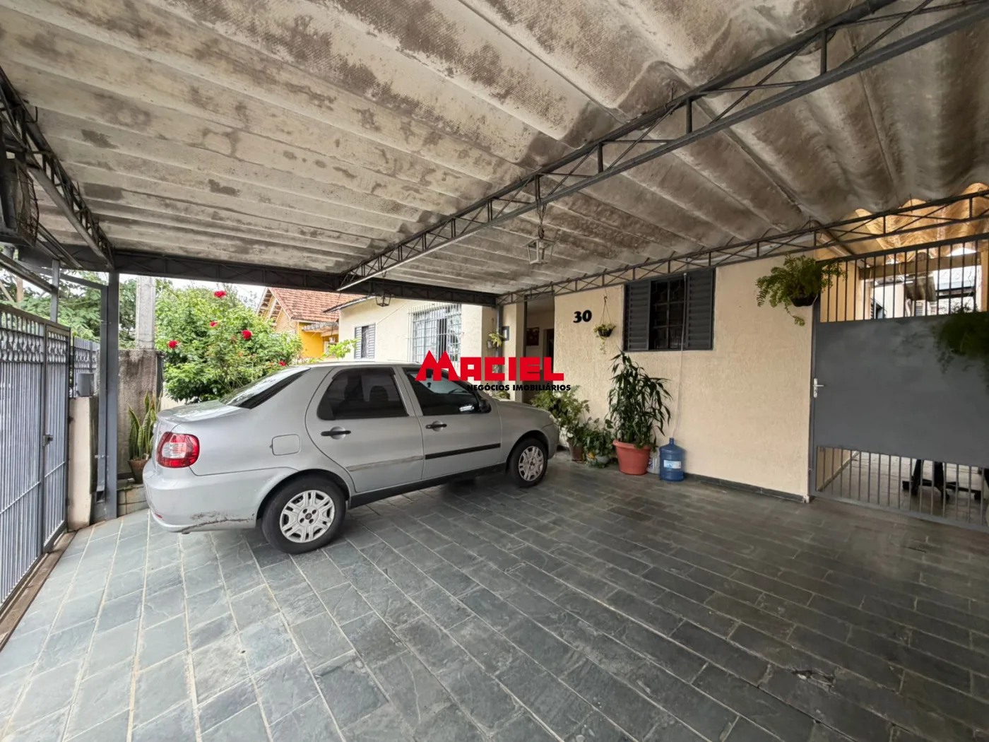 Comprar Casa / Padr&atilde;o em S&atilde;o Jos&eacute; dos Campos R$ 750.000,00 - Foto 9
