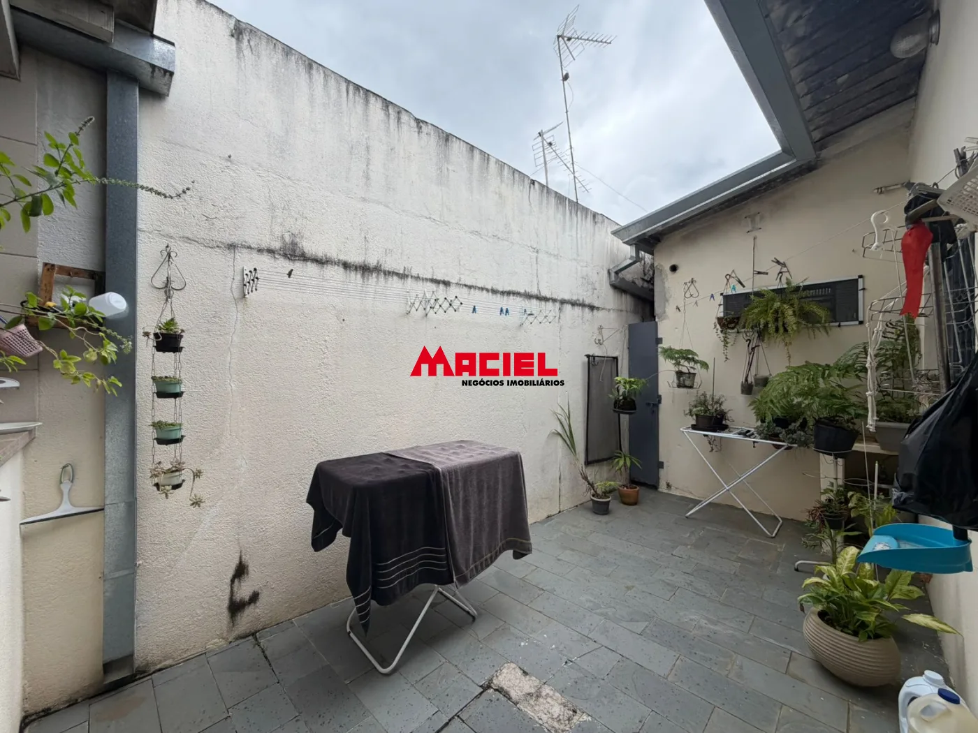 Comprar Casa / Padr&atilde;o em S&atilde;o Jos&eacute; dos Campos R$ 750.000,00 - Foto 25