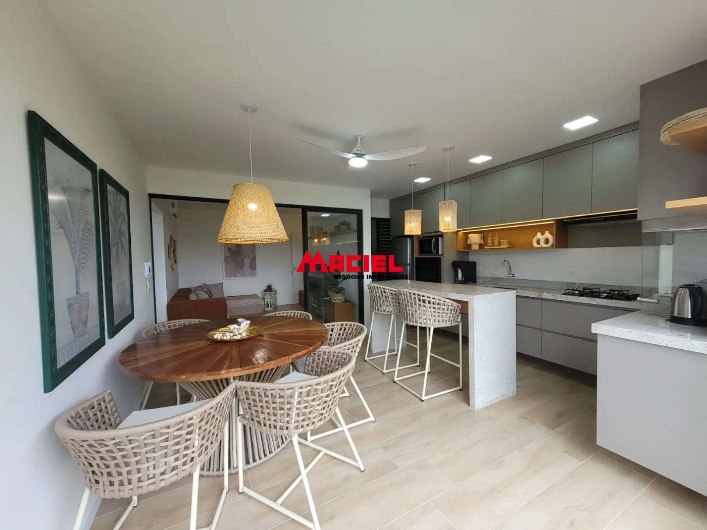 Comprar Apartamento / Padr&atilde;o em Ubatuba R$ 1.200.000,00 - Foto 4