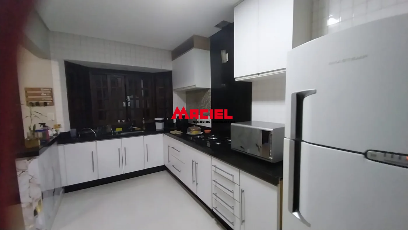 Comprar Casa / Sobrado em S&atilde;o Jos&eacute; dos Campos R$ 1.600.000,00 - Foto 17
