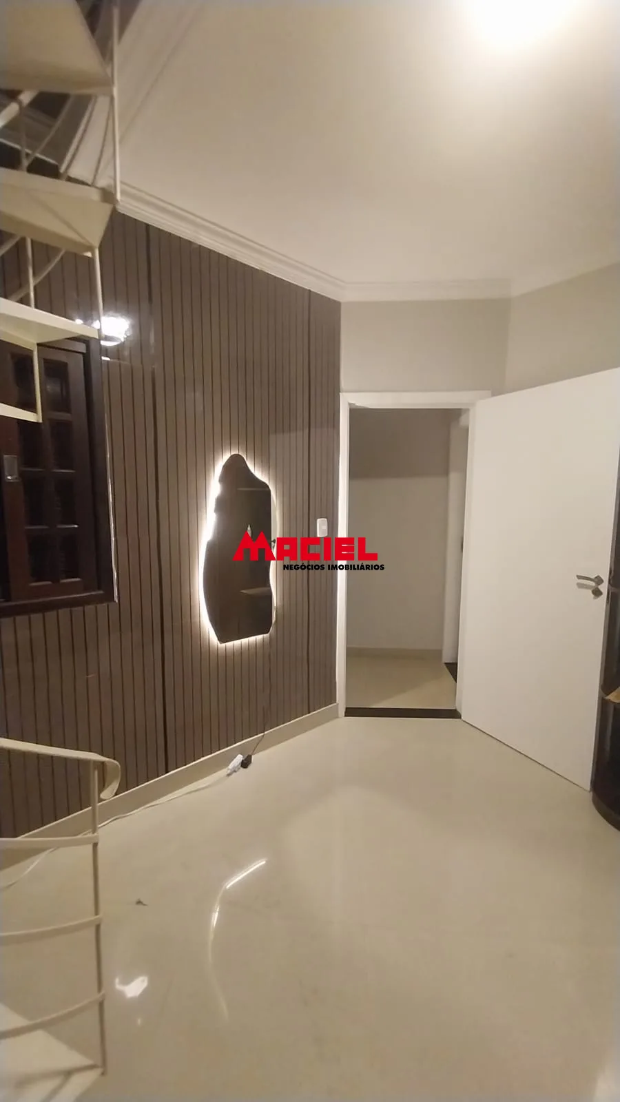 Comprar Casa / Sobrado em S&atilde;o Jos&eacute; dos Campos R$ 1.600.000,00 - Foto 21