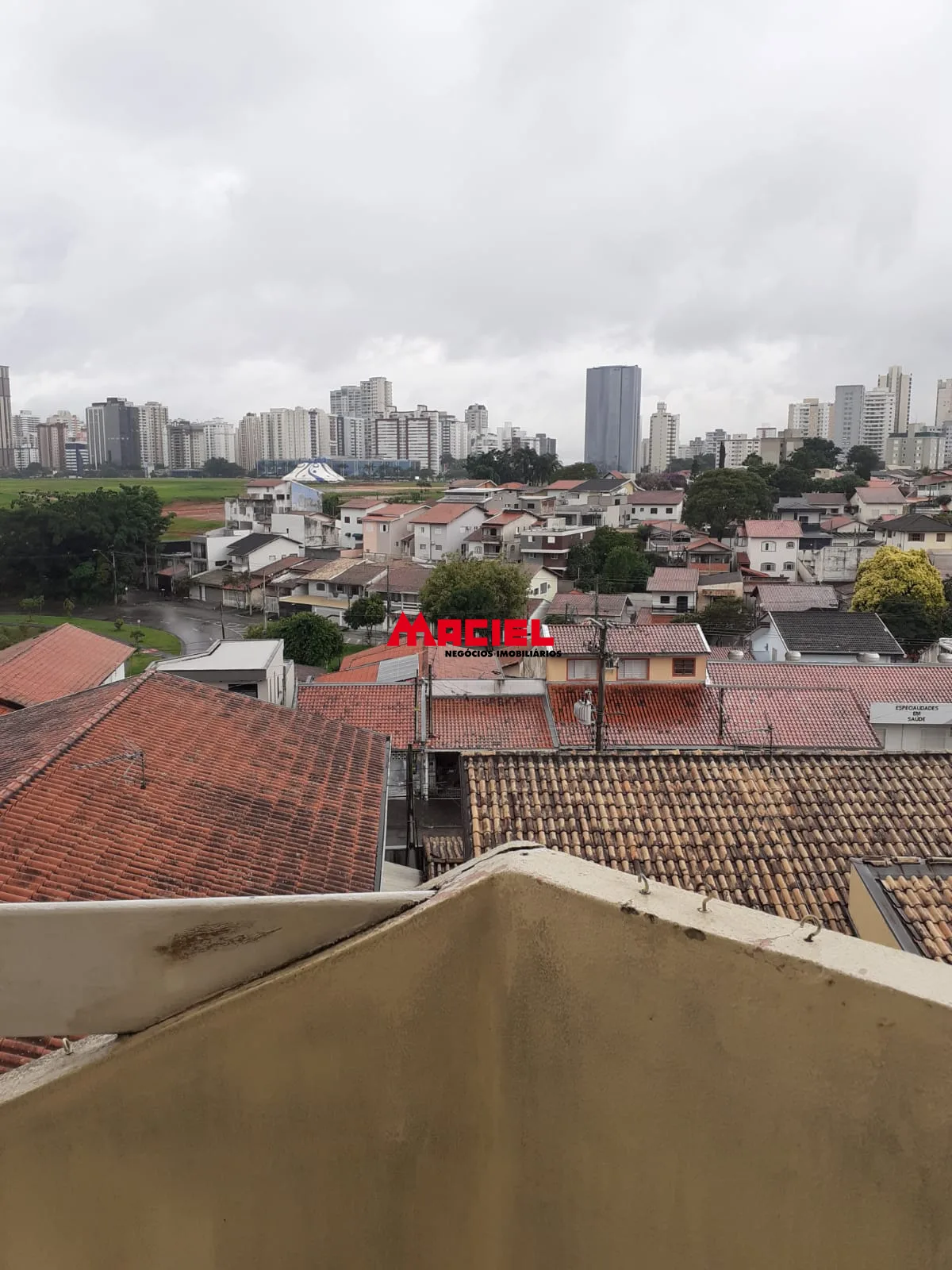 Alugar Apartamento / Padr&atilde;o em S&atilde;o Jos&eacute; dos Campos R$ 2.100,00 - Foto 5