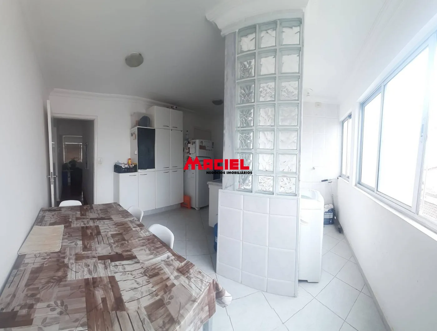 Comprar Apartamento / Padr&atilde;o em S&atilde;o Jos&eacute; dos Campos R$ 390.000,00 - Foto 4