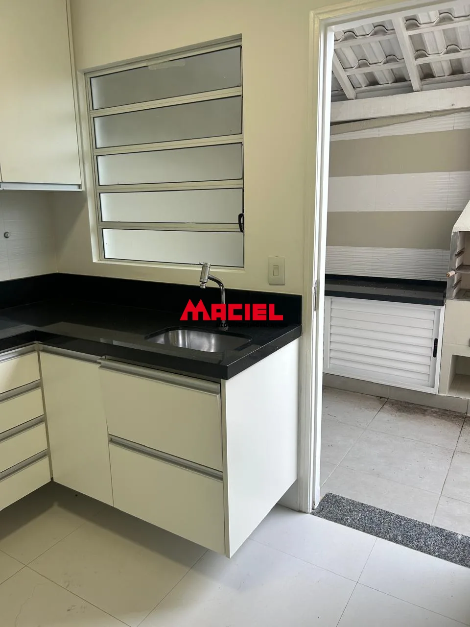 Comprar Casa / Condom&iacute;nio em S&atilde;o Jos&eacute; dos Campos R$ 900.000,00 - Foto 6