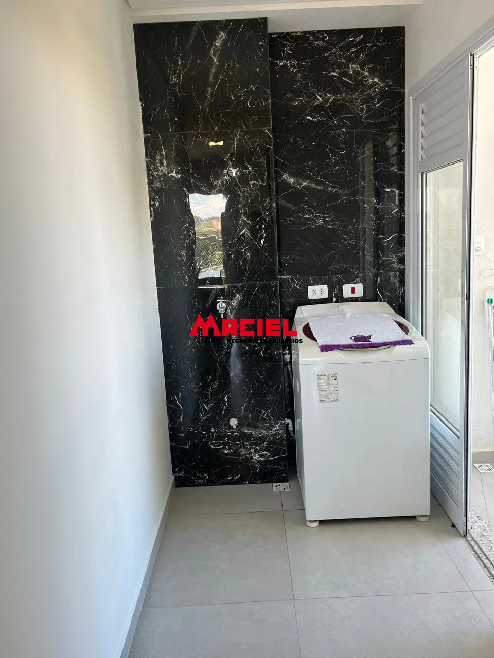 Comprar Apartamento / Padr&atilde;o em Jacare&iacute; R$ 775.000,00 - Foto 4