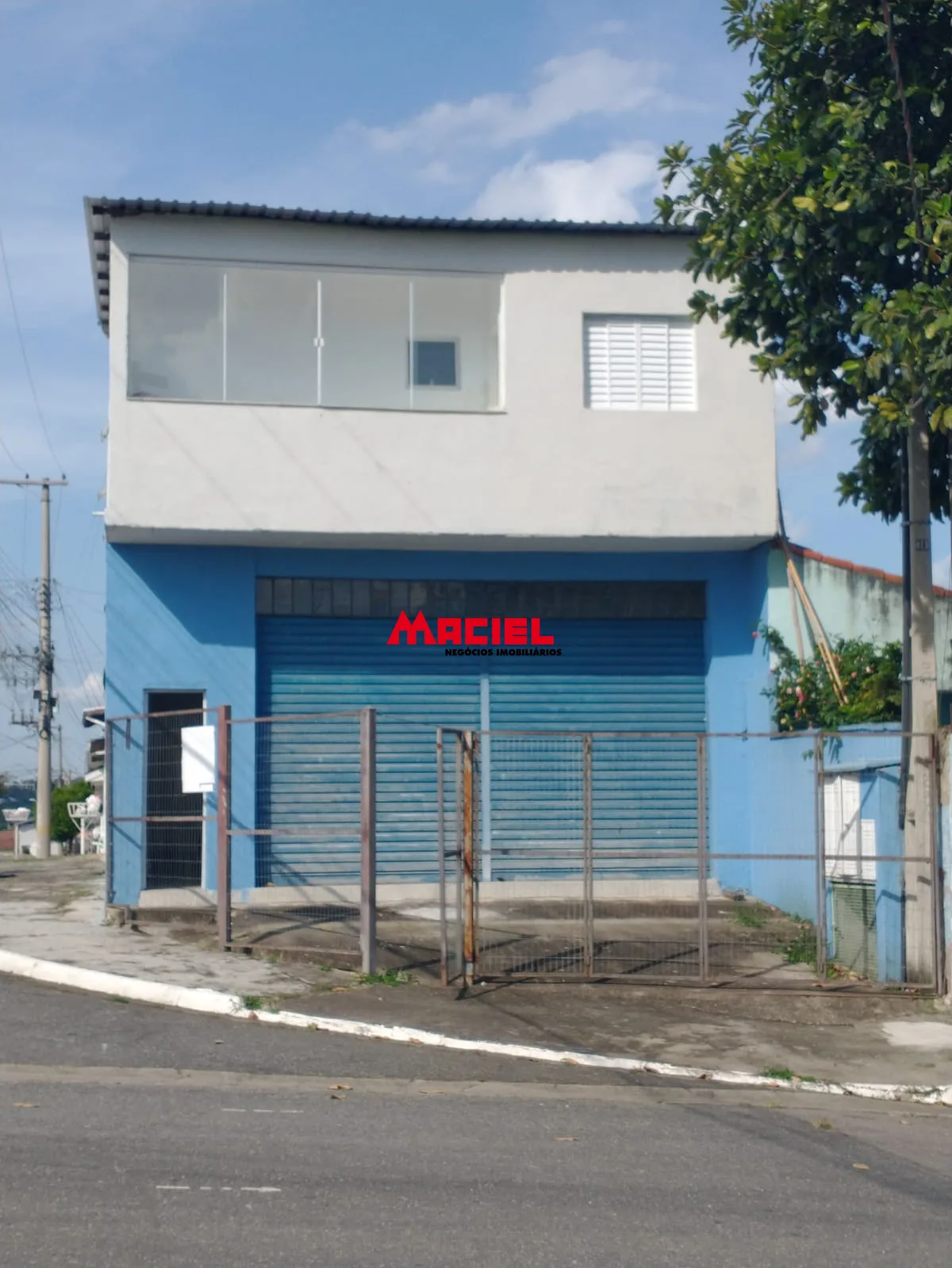 Alugar Comercial / Ponto Comercial em S&atilde;o Jos&eacute; dos Campos R$ 1.600,00 - Foto 2