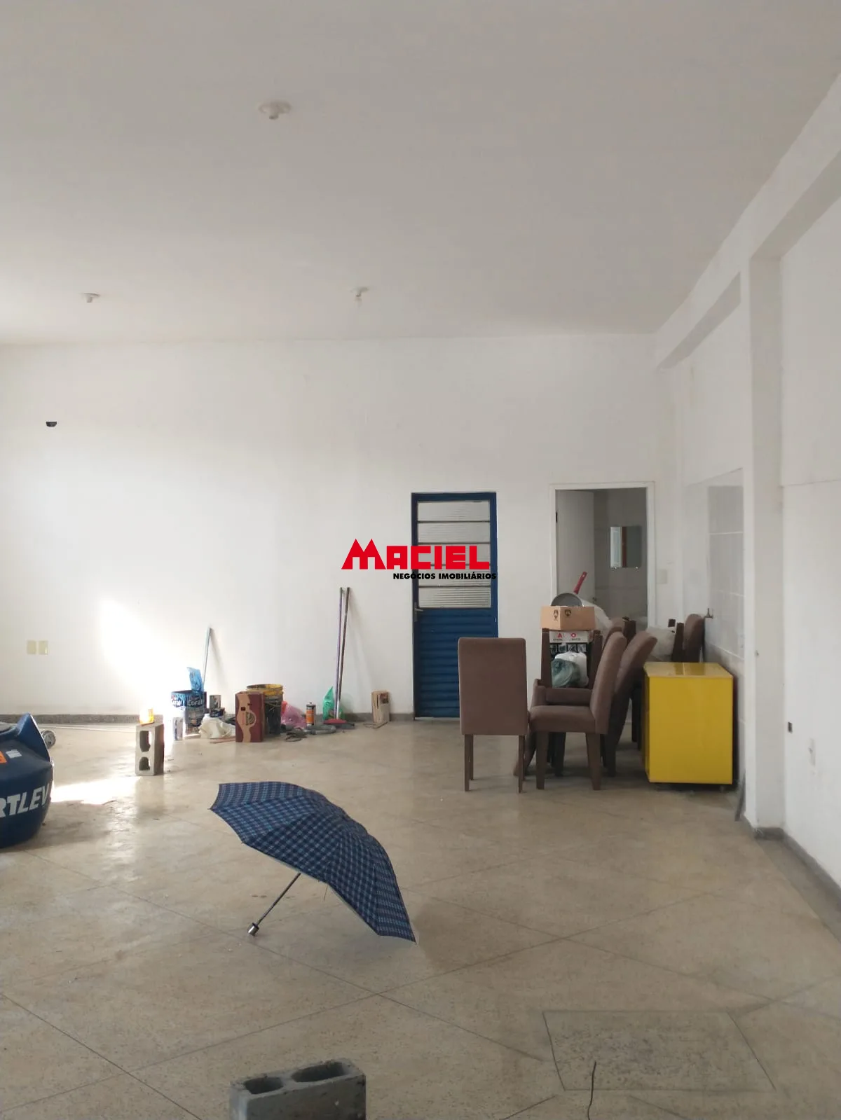 Alugar Comercial / Ponto Comercial em S&atilde;o Jos&eacute; dos Campos R$ 1.600,00 - Foto 8