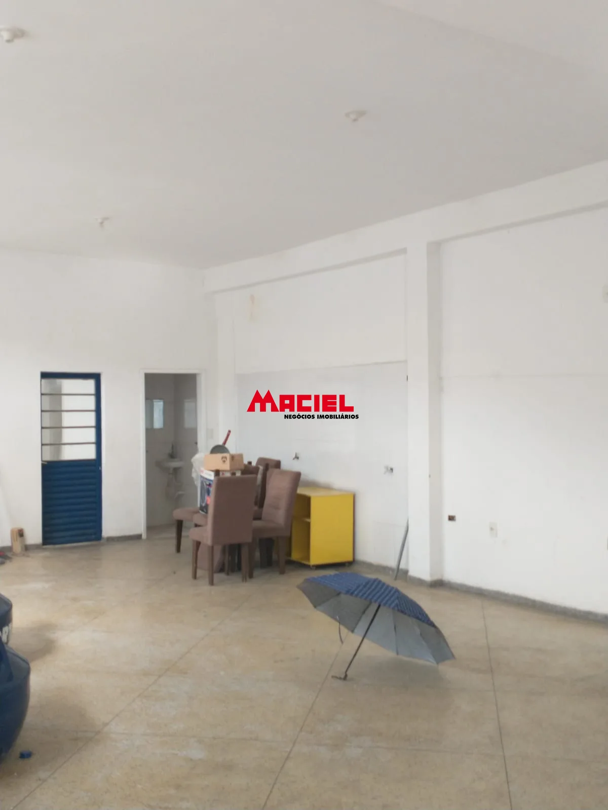 Alugar Comercial / Ponto Comercial em S&atilde;o Jos&eacute; dos Campos R$ 1.600,00 - Foto 11