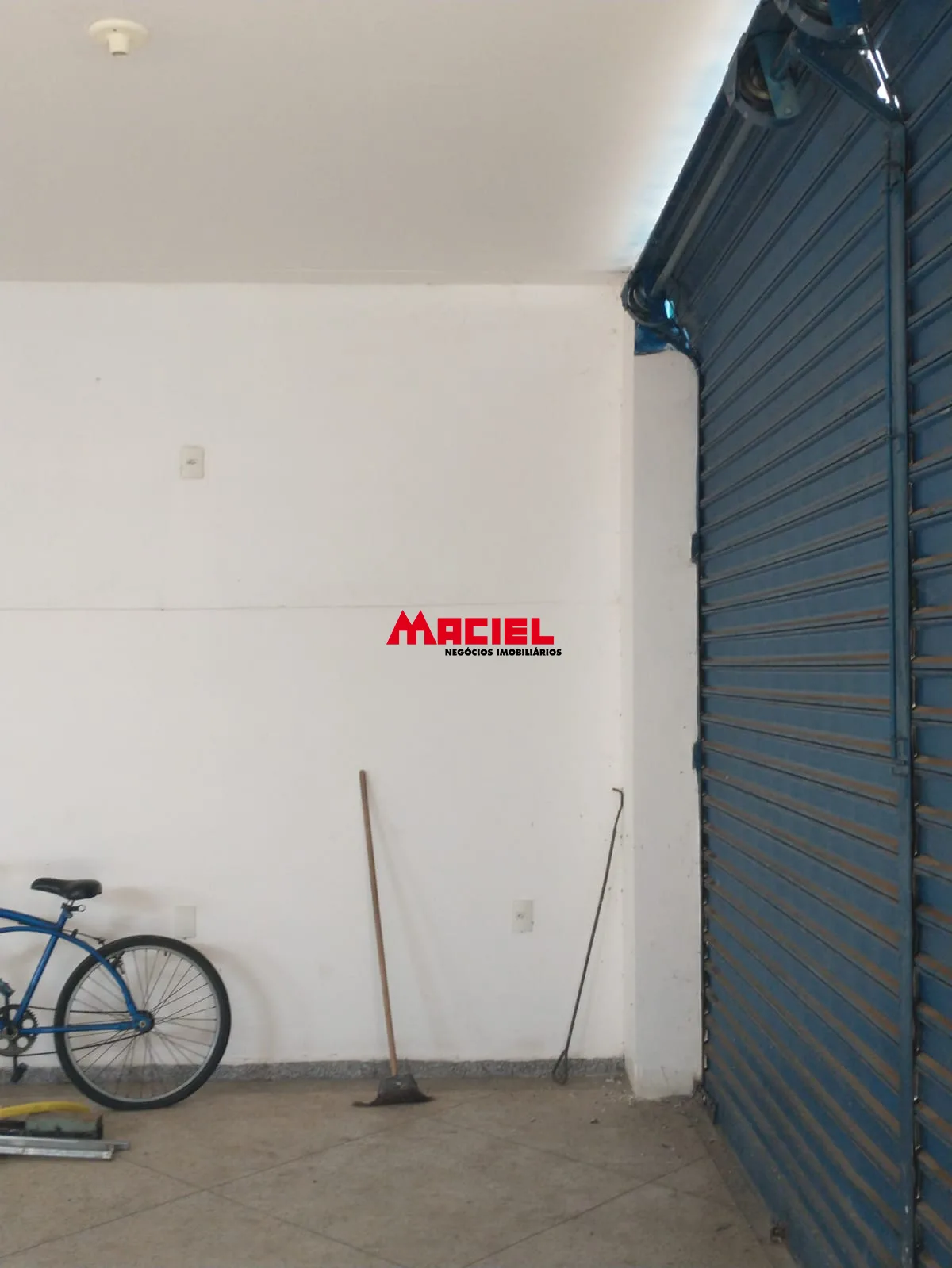 Alugar Comercial / Ponto Comercial em S&atilde;o Jos&eacute; dos Campos R$ 1.600,00 - Foto 13