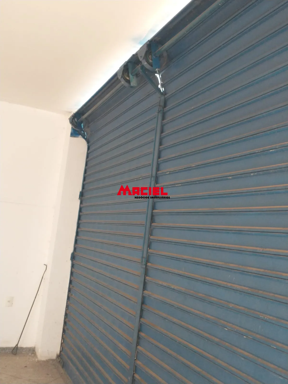 Alugar Comercial / Ponto Comercial em S&atilde;o Jos&eacute; dos Campos R$ 1.600,00 - Foto 18