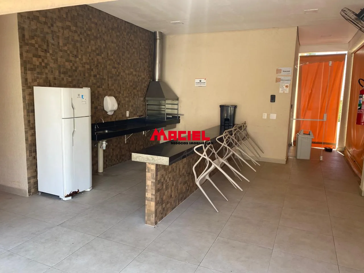 Comprar Apartamento / Padr&atilde;o em S&atilde;o Jos&eacute; dos Campos R$ 210.000,00 - Foto 3