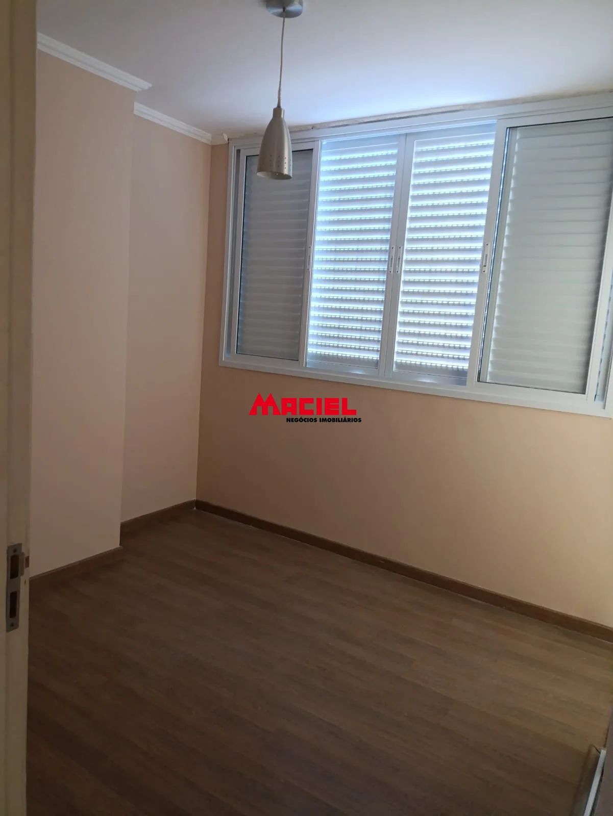 Comprar Apartamento / Padr&atilde;o em Taubat&eacute; R$ 288.000,00 - Foto 5