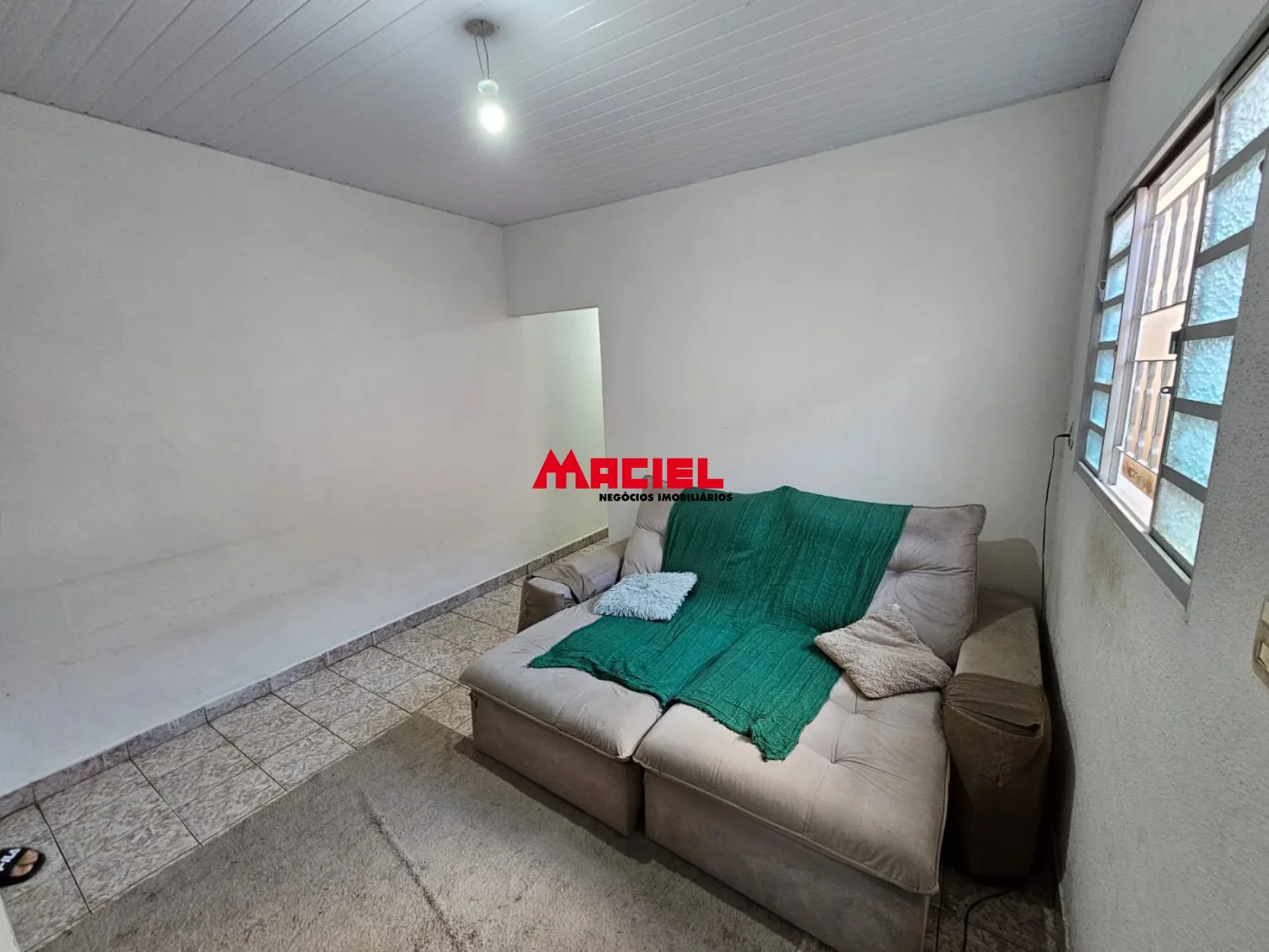 Comprar Casa / Padr&atilde;o em Jacare&iacute; R$ 285.000,00 - Foto 2