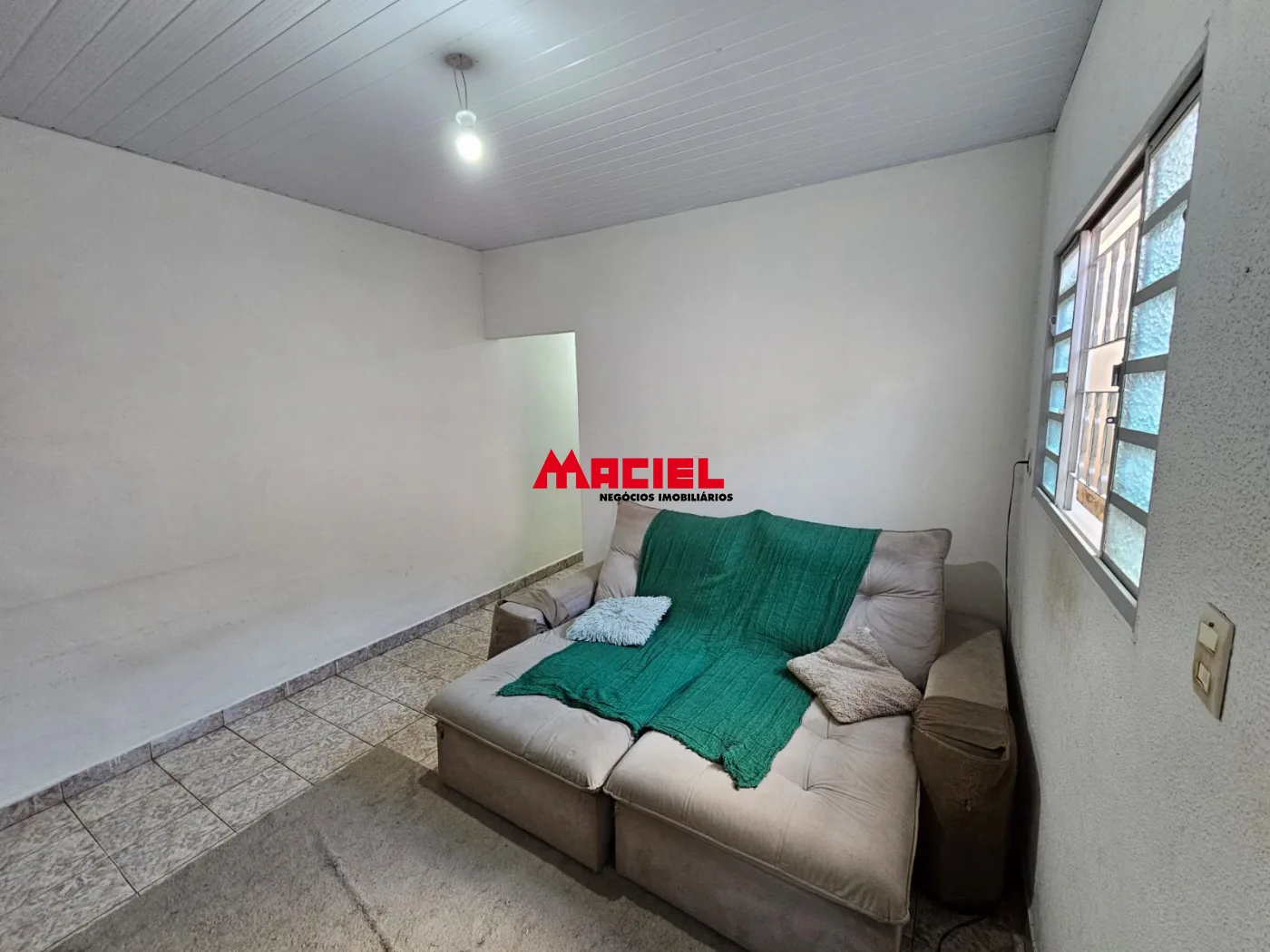 Comprar Casa / Padr&atilde;o em Jacare&iacute; R$ 285.000,00 - Foto 3