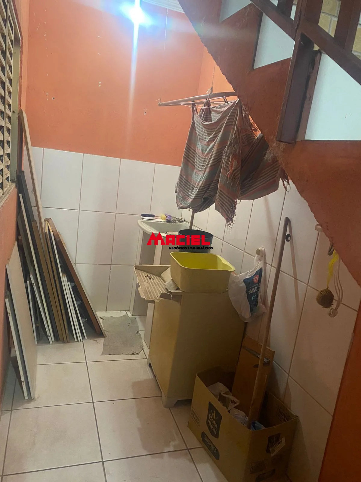 Alugar Casa / Padr&atilde;o em S&atilde;o Jos&eacute; dos Campos R$ 1.500,00 - Foto 3