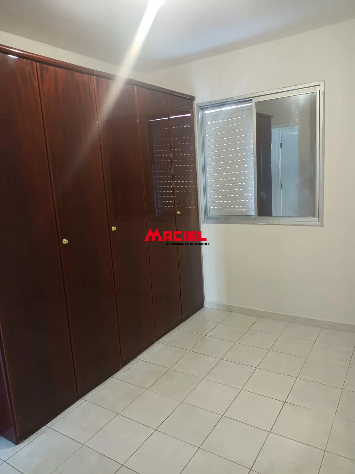 Comprar Apartamento / Padr&atilde;o em S&atilde;o Jos&eacute; dos Campos R$ 270.000,00 - Foto 3
