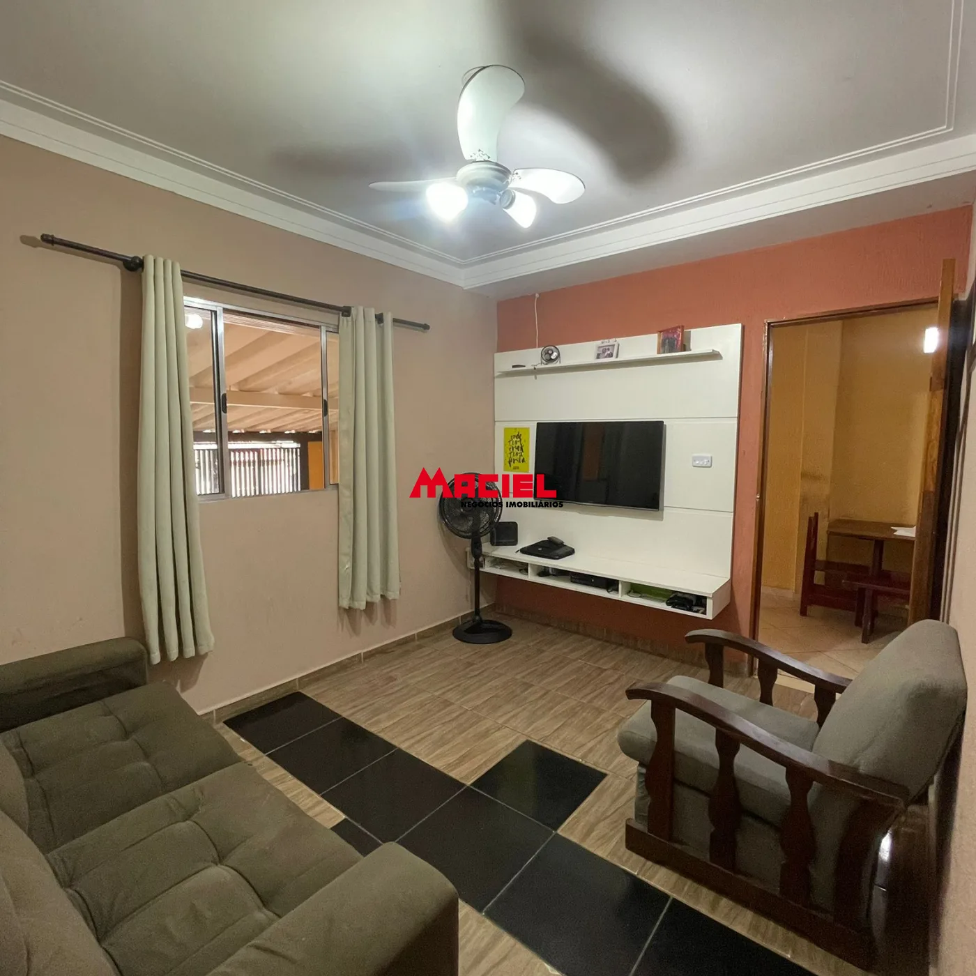 Comprar Casa / Padr&atilde;o em S&atilde;o Jos&eacute; dos Campos R$ 479.000,00 - Foto 4