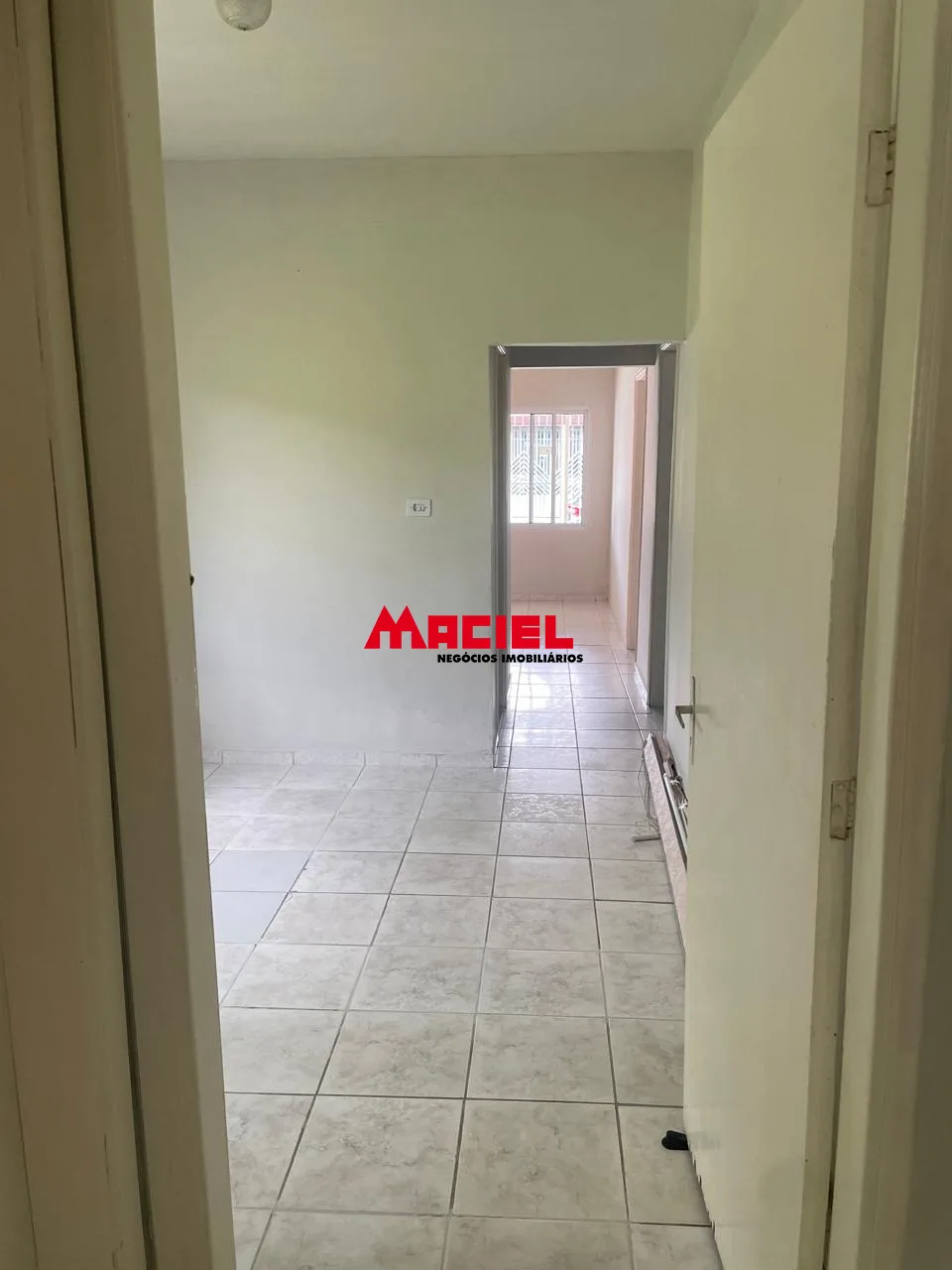 Alugar Casa / Padr&atilde;o em S&atilde;o Jos&eacute; dos Campos R$ 3.200,00 - Foto 11