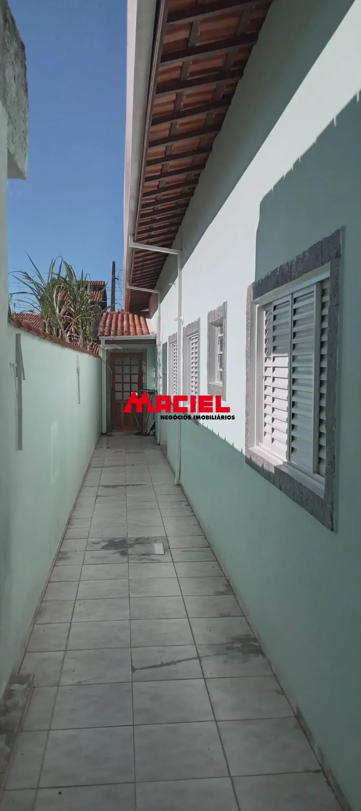 Comprar Casa / Padr&atilde;o em S&atilde;o Jos&eacute; dos Campos R$ 430.000,00 - Foto 1