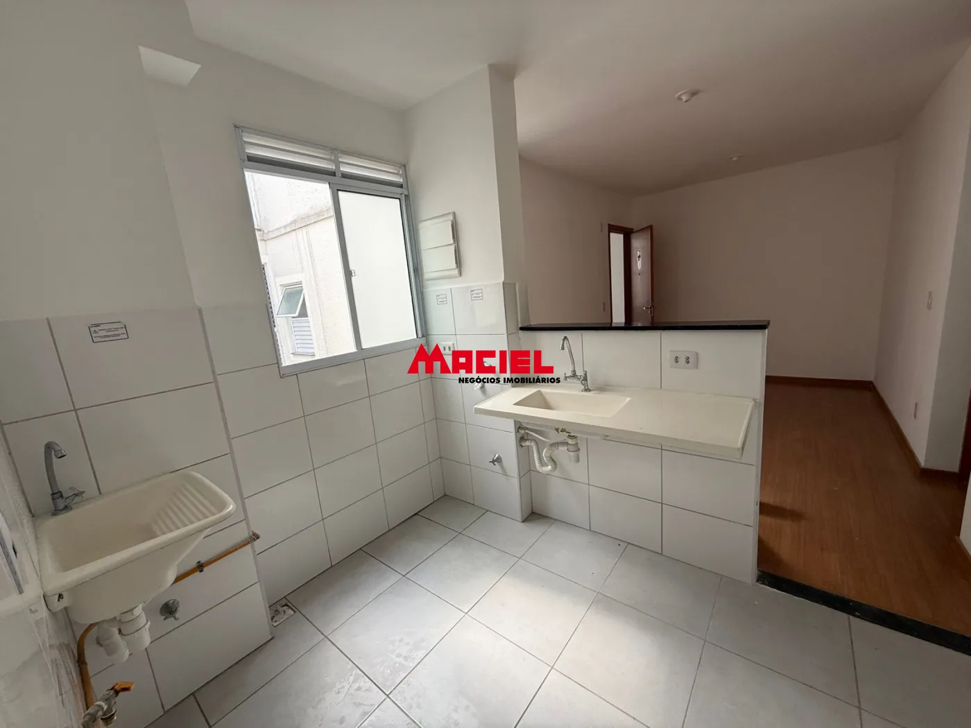 Comprar Apartamento / Padr&atilde;o em S&atilde;o Jos&eacute; dos Campos R$ 240.000,00 - Foto 2