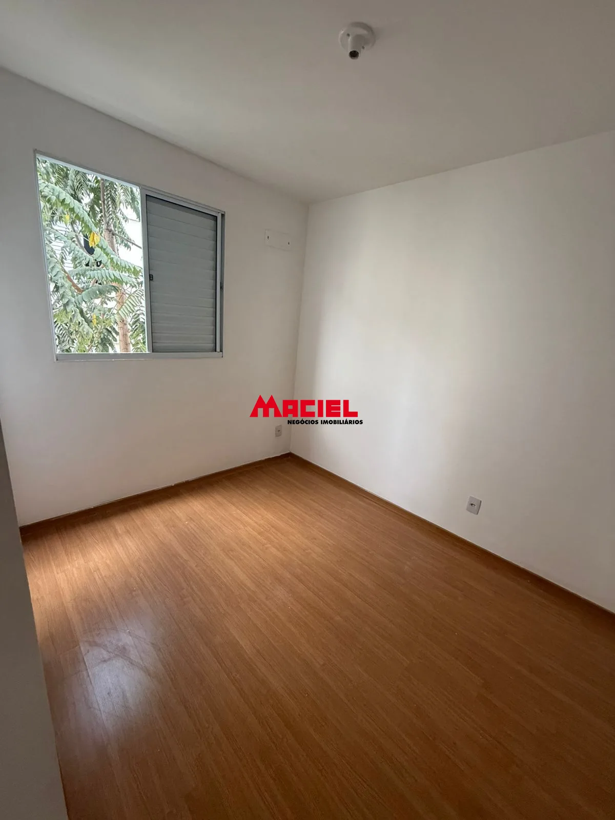 Comprar Apartamento / Padr&atilde;o em S&atilde;o Jos&eacute; dos Campos R$ 240.000,00 - Foto 3