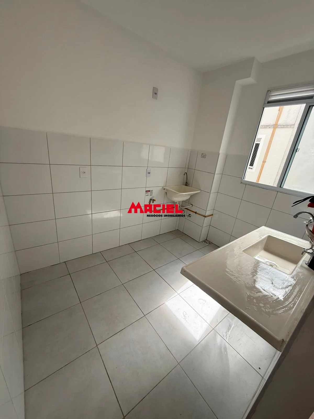Comprar Apartamento / Padr&atilde;o em S&atilde;o Jos&eacute; dos Campos R$ 240.000,00 - Foto 5
