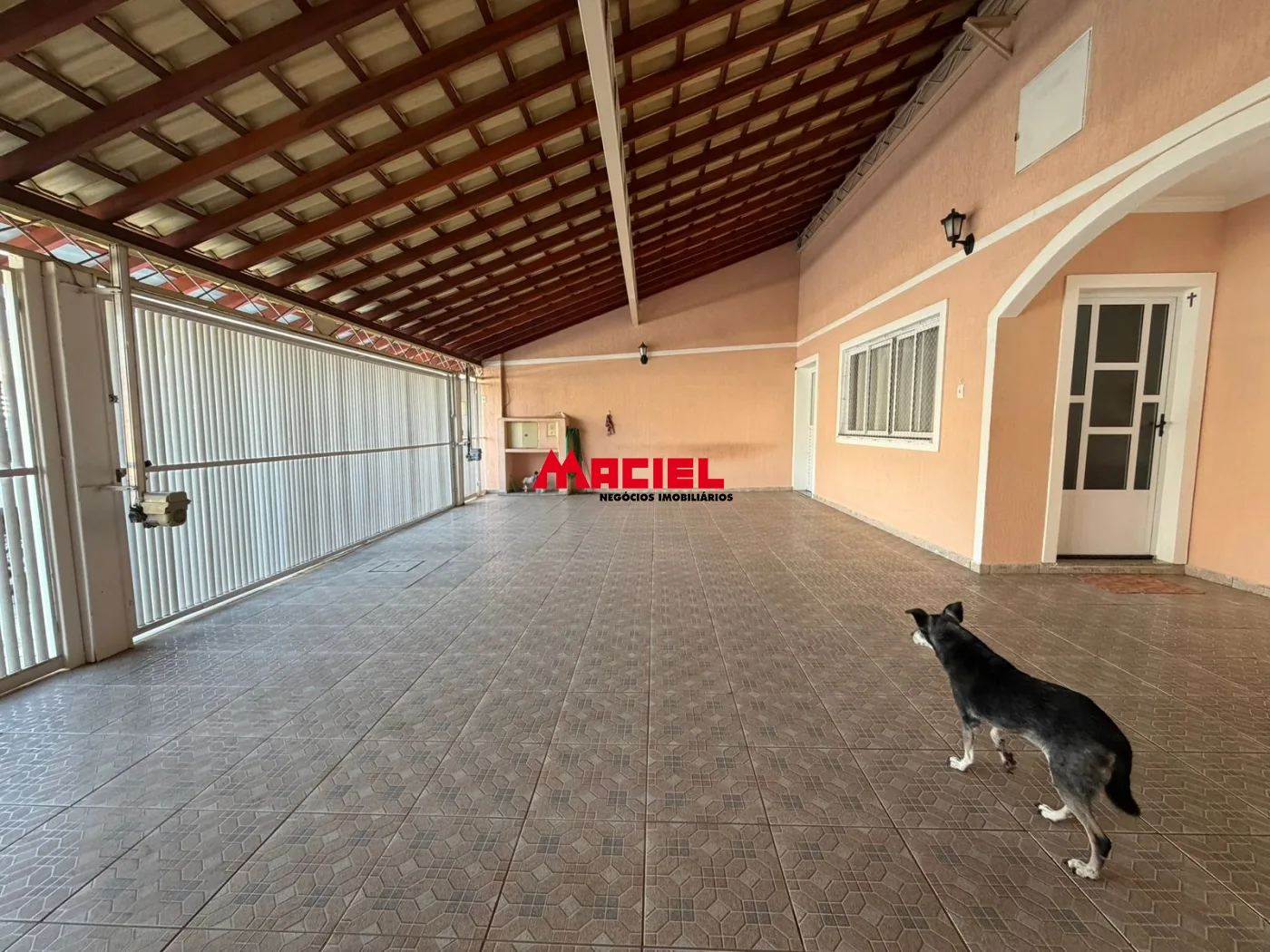 Comprar Casa / Padr&atilde;o em S&atilde;o Jos&eacute; dos Campos R$ 865.000,00 - Foto 4