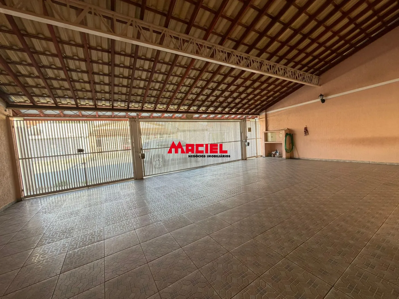 Comprar Casa / Padr&atilde;o em S&atilde;o Jos&eacute; dos Campos R$ 865.000,00 - Foto 5