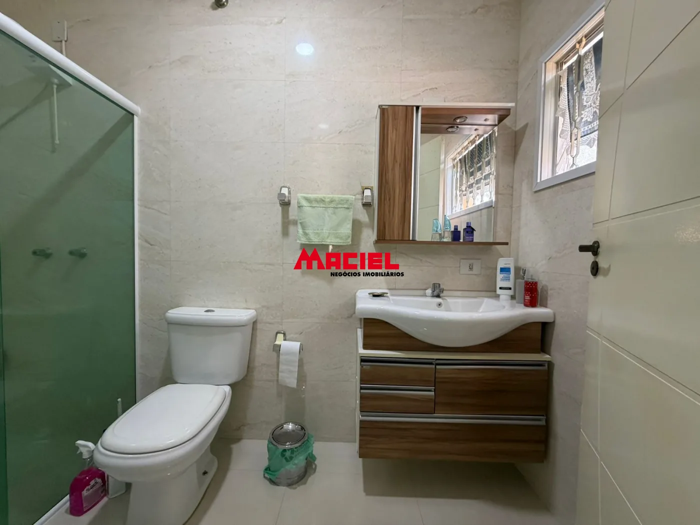 Comprar Casa / Padr&atilde;o em S&atilde;o Jos&eacute; dos Campos R$ 865.000,00 - Foto 14