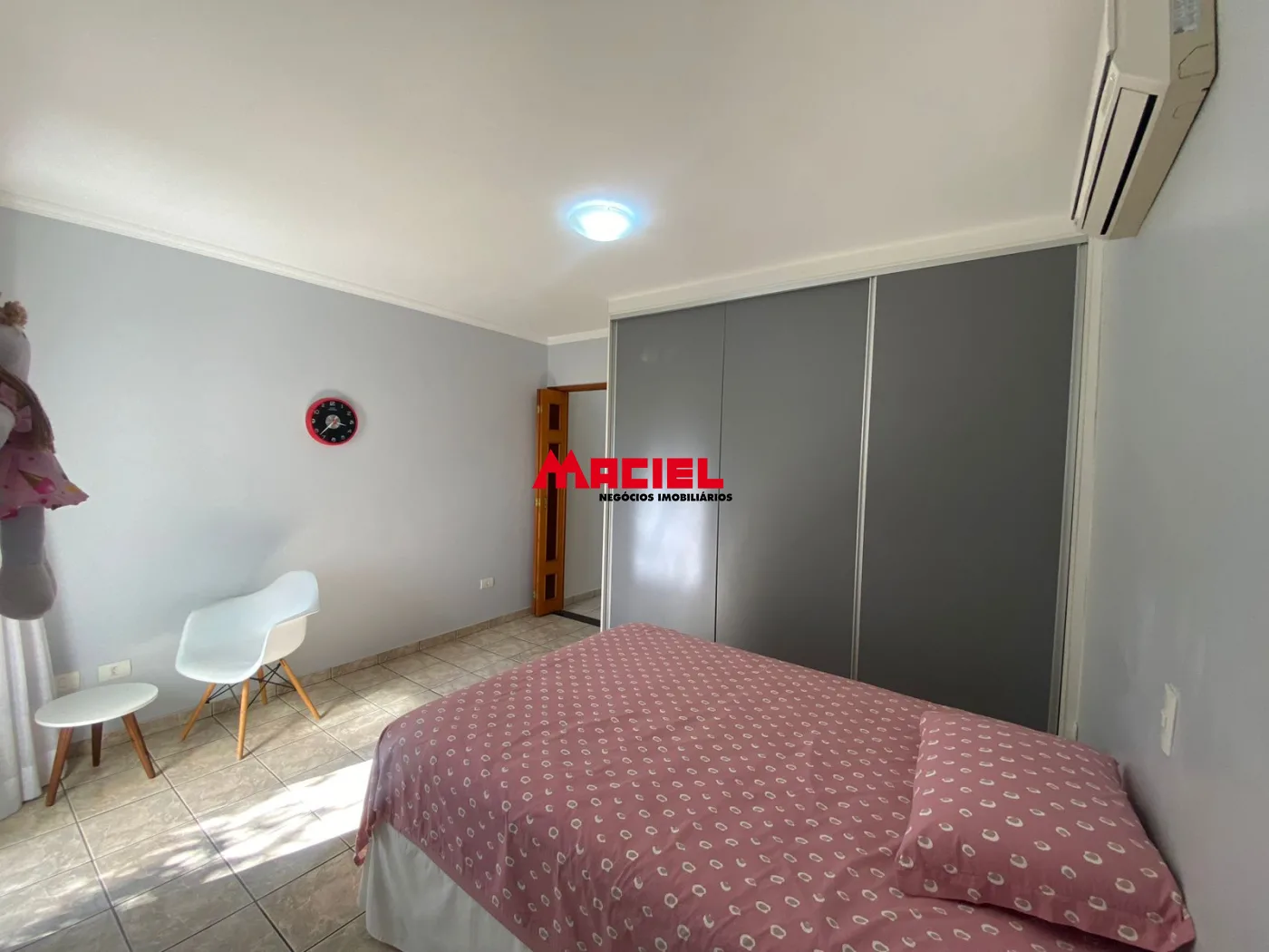 Comprar Casa / Padr&atilde;o em S&atilde;o Jos&eacute; dos Campos R$ 750.000,00 - Foto 19
