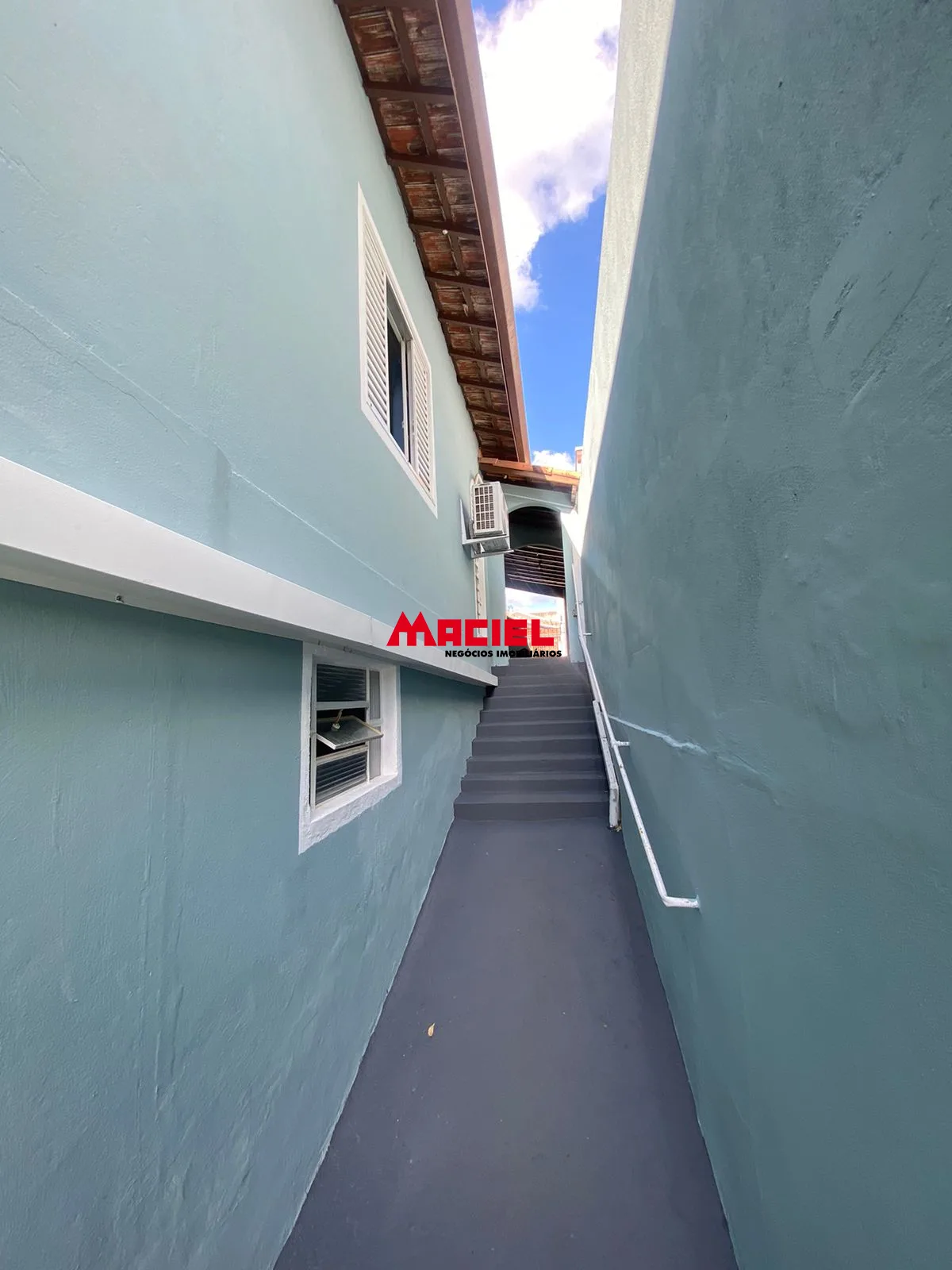 Comprar Casa / Padr&atilde;o em S&atilde;o Jos&eacute; dos Campos R$ 750.000,00 - Foto 28