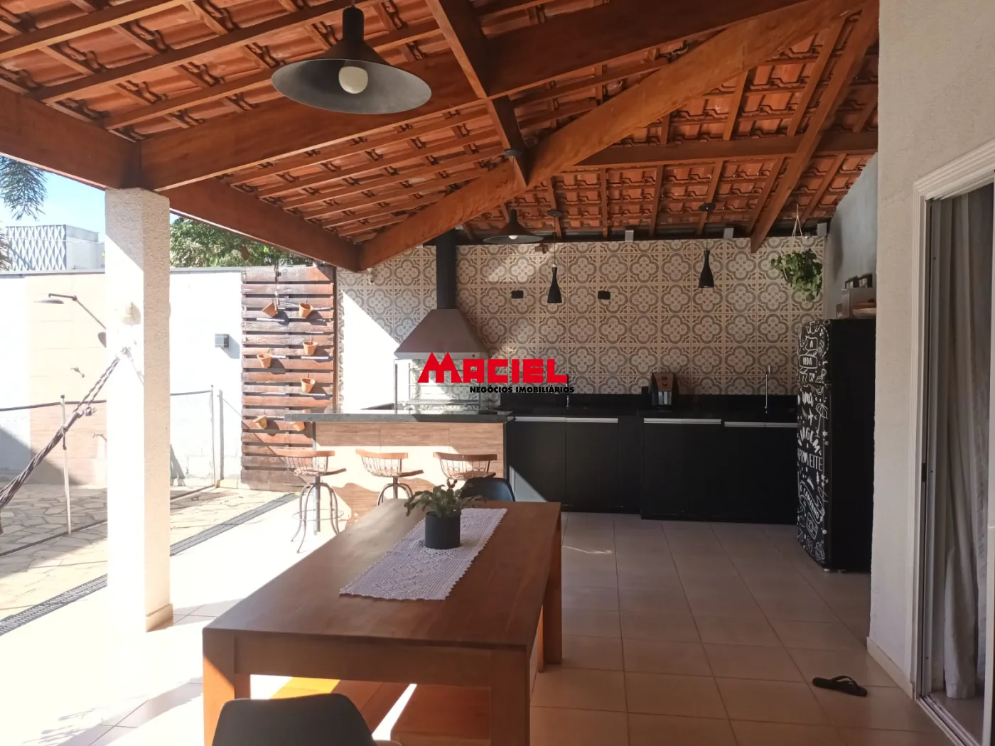 Comprar Casa / Condom&iacute;nio em S&atilde;o Jos&eacute; dos Campos R$ 650.000,00 - Foto 1