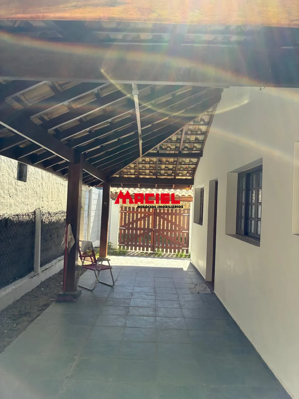 Comprar Casa / Padr&atilde;o em Caraguatatuba R$ 372.000,00 - Foto 1