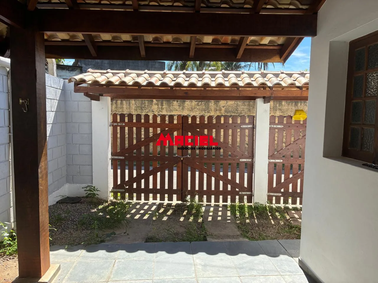 Comprar Casa / Padr&atilde;o em Caraguatatuba R$ 372.000,00 - Foto 5