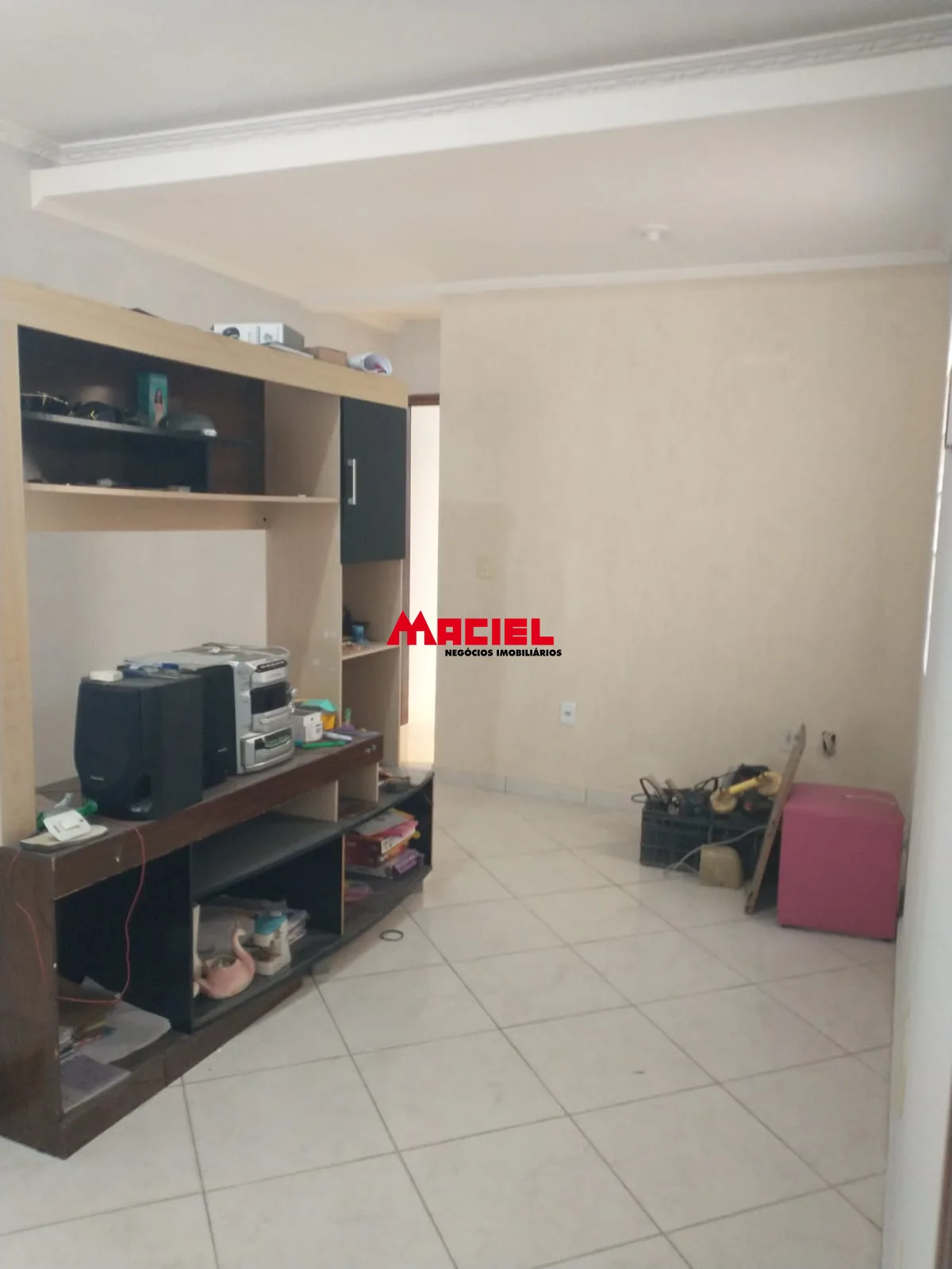 Alugar Casa / Padr&atilde;o em S&atilde;o Jos&eacute; dos Campos R$ 2.800,00 - Foto 13