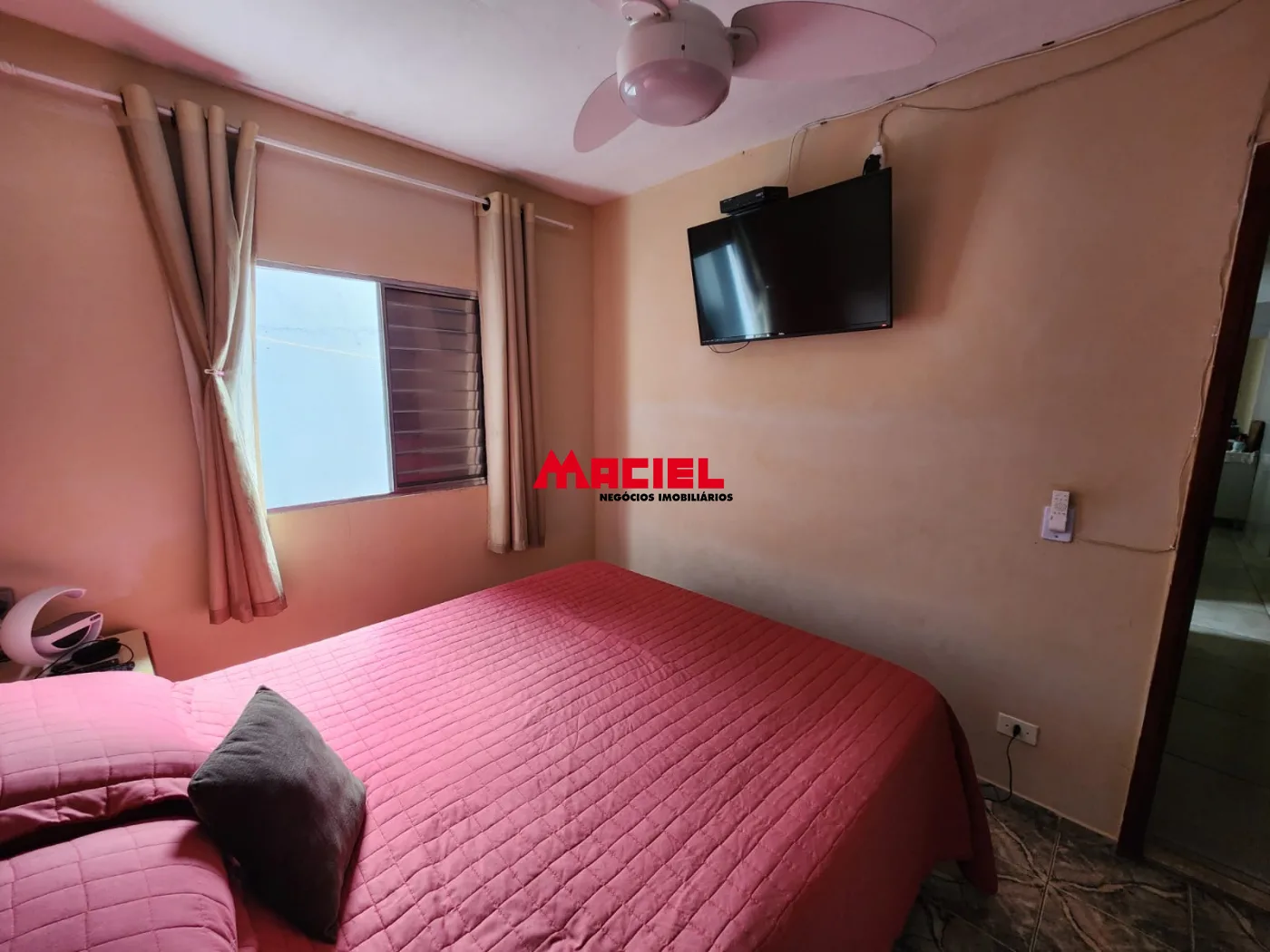 Comprar Casa / Padr&atilde;o em S&atilde;o Jos&eacute; dos Campos R$ 550.000,00 - Foto 9