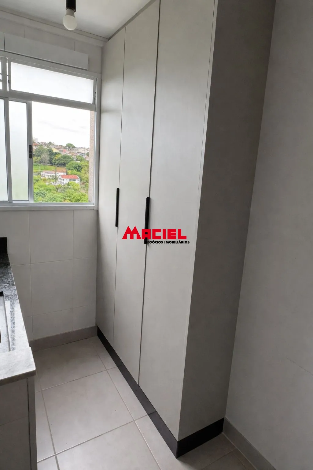 Comprar Apartamento / Padr&atilde;o em S&atilde;o Jos&eacute; dos Campos R$ 350.000,00 - Foto 12